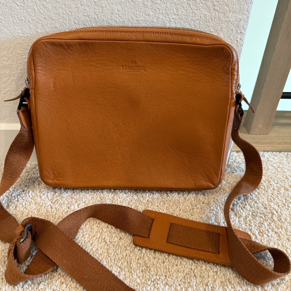 Harber London iPad Leather Messenger Bag